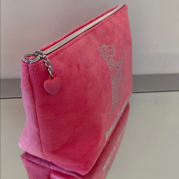 🆕 JUICY COUTURE Velour Makeup Bag Rhinestones Large Cosmetic Clutch NWOT Pink - Picture 3 of 11